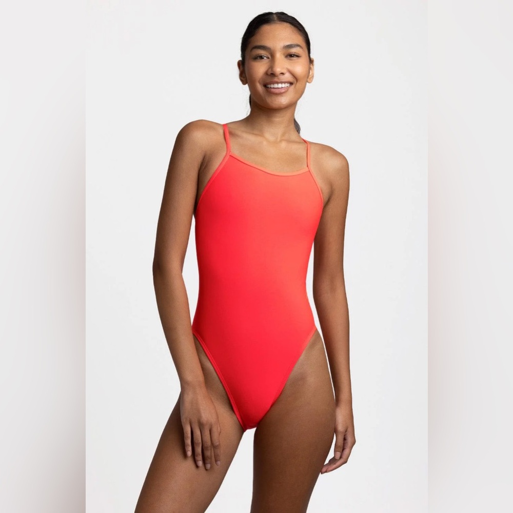 JOLYN Dayno 3 Tie-Back One Piece (Strawberry)